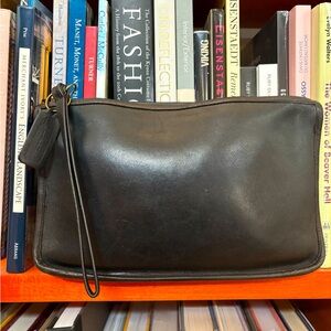 GORGEOUS Coach Slim Clutch Large Case # 9555. NYC bag from the ‘70s.